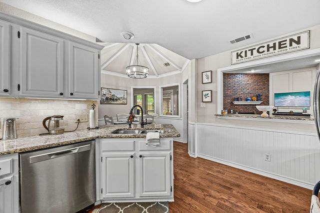 4016 Province Drive, Carrollton, TX 75007