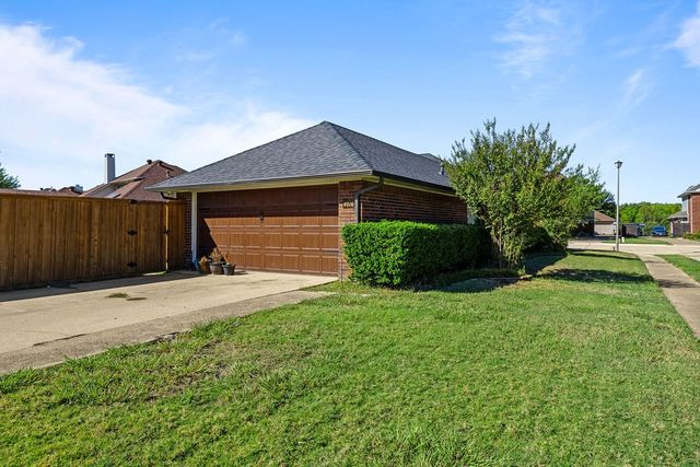 4016 Province Drive, Carrollton, TX 75007