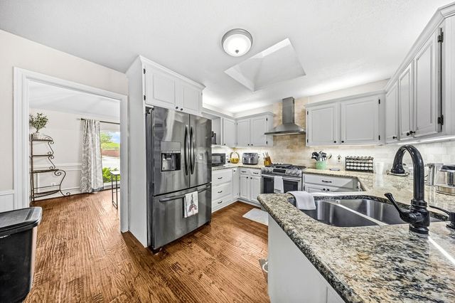 4016 Province Drive, Carrollton, TX 75007