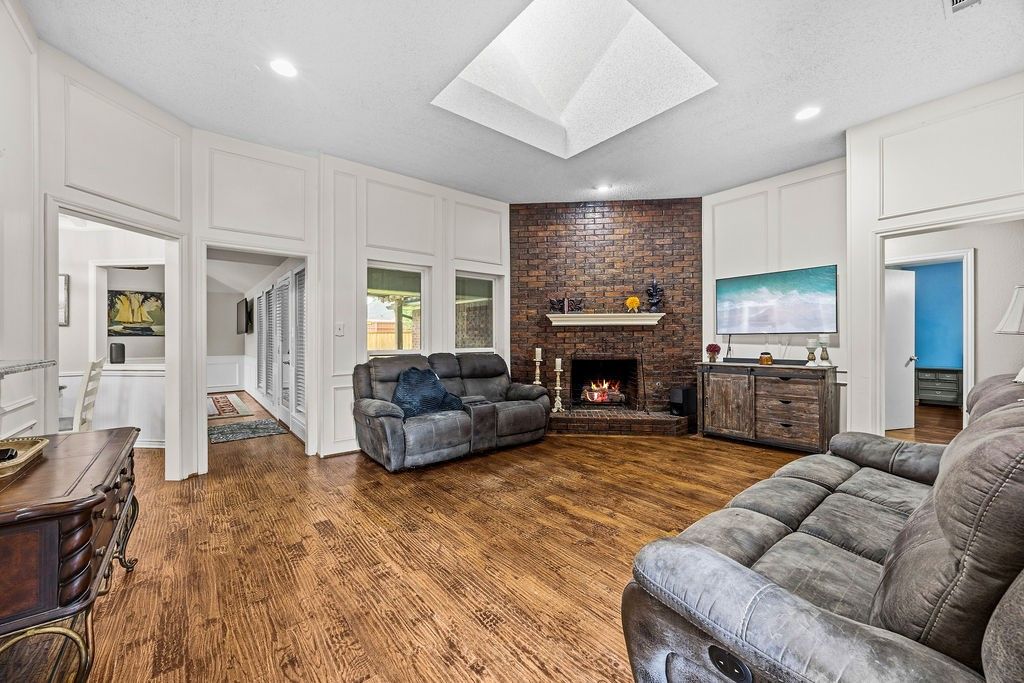 4016 Province Drive, Carrollton, TX 75007 — photo 5