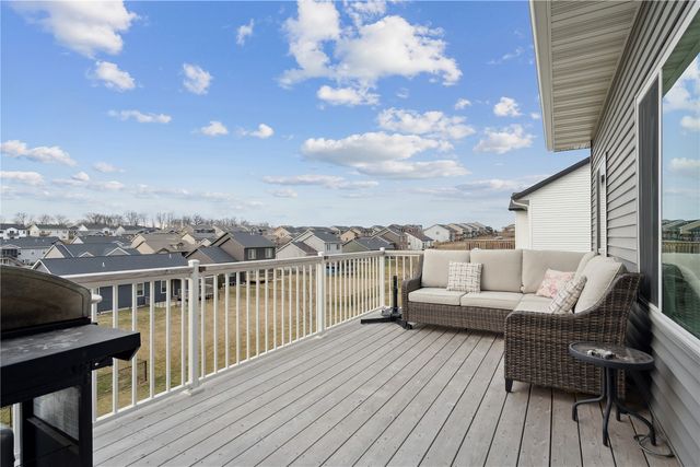 561 Fawn Avenue, Tiffin, IA 52340