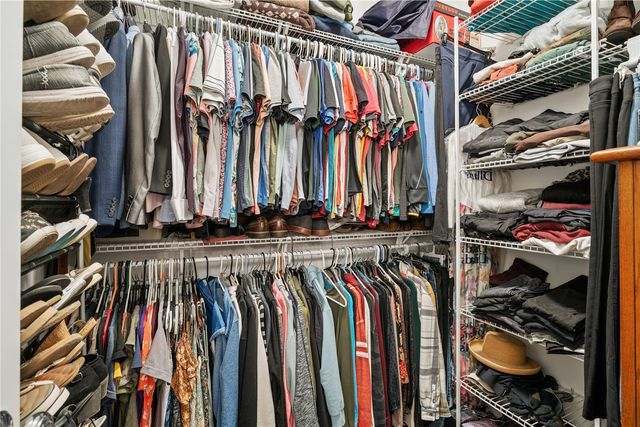 561 Fawn Avenue, Tiffin, IA 52340