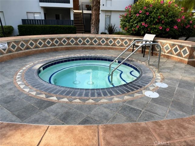 18645 Hatteras Street 206, Tarzana, CA 91356
