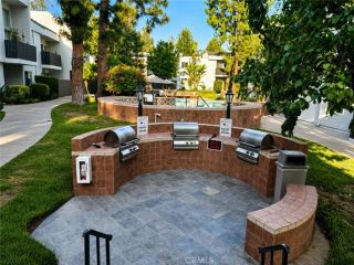 18645 Hatteras Street 206, Tarzana, CA 91356