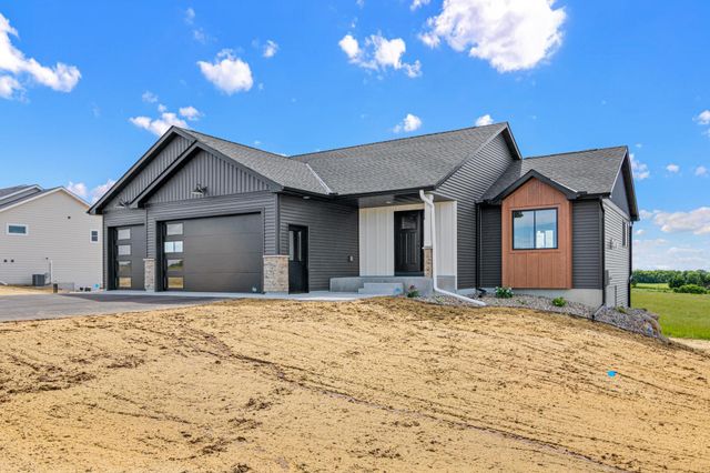 390 Candy Lane, River Falls, WI 54022