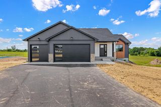 390 Candy Lane, River Falls, WI 54022