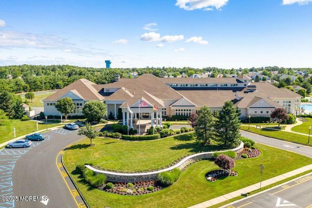 7 Old Mill Court, Barnegat, NJ 08005