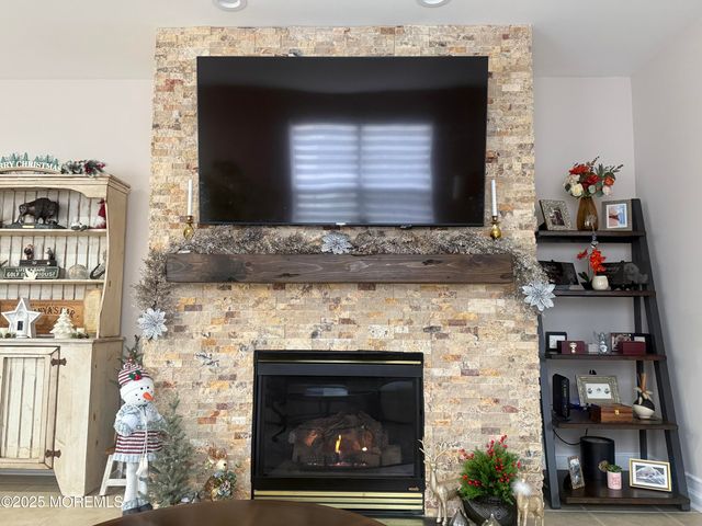 7 Old Mill Court, Barnegat, NJ 08005