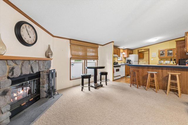 227 S Jameson Street, New Buffalo, MI 49117