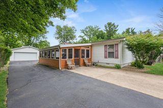 227 S Jameson Street, New Buffalo, MI 49117