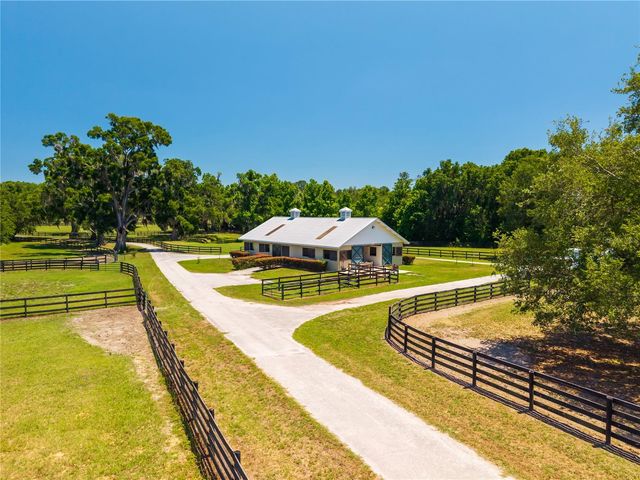 15620 NW HIGHWAY 225, Reddick, FL 32686