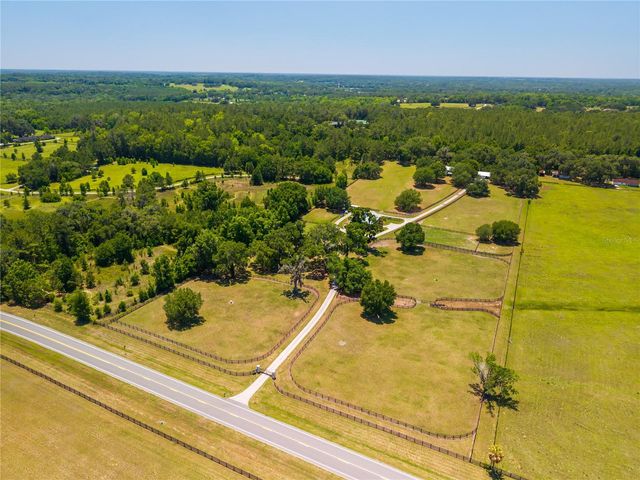 15620 NW HIGHWAY 225, Reddick, FL 32686