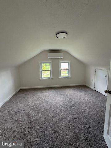 5901 SHOPE PL, Harrisburg, PA 17109