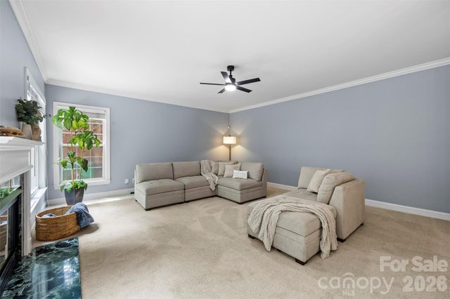2832 Shady Reach Lane, Charlotte, NC 28214