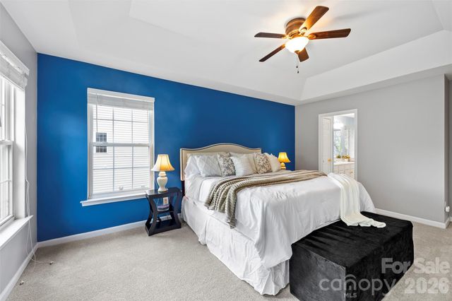 2832 Shady Reach Lane, Charlotte, NC 28214