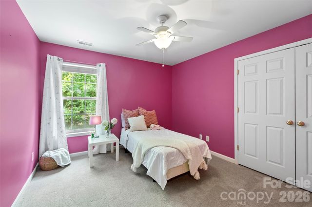 2832 Shady Reach Lane, Charlotte, NC 28214