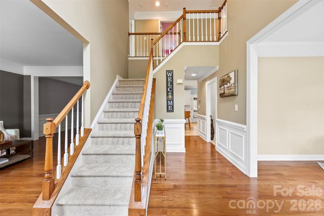 2832 Shady Reach Lane, Charlotte, NC 28214
