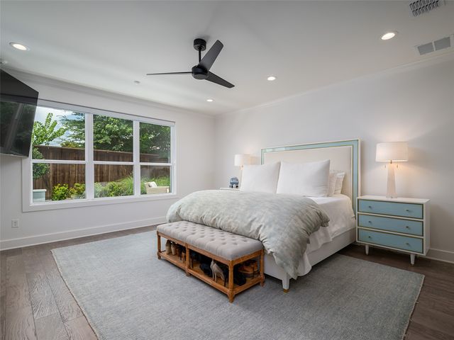 1555 Maple Circle, Tyler, TX 75703