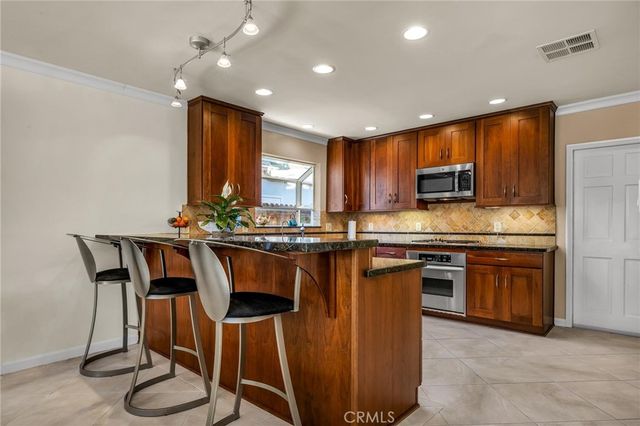 1921 Lasita Place, Rancho Palos Verdes, CA 90275