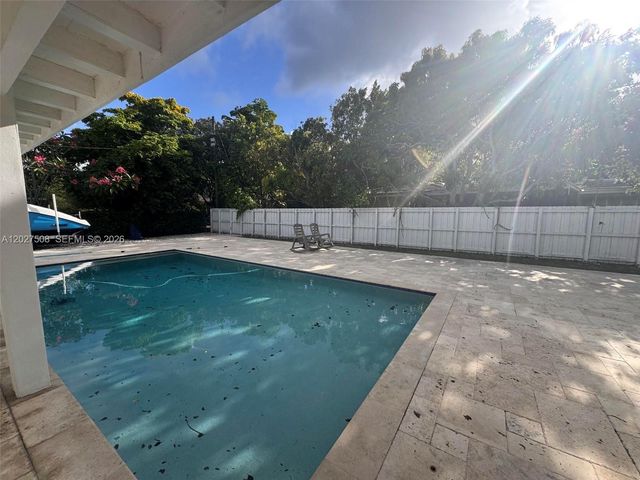 12800 SW 82nd Ct 0, Pinecrest, FL 33156