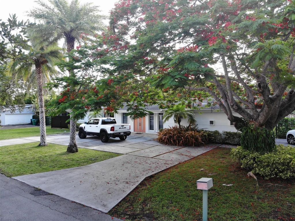 12800 SW 82nd Ct 0, Pinecrest, FL 33156