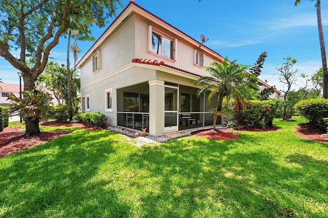 5511 Crossing Rocks Court, Riviera Beach, FL 33407