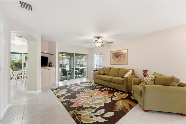 5511 Crossing Rocks Court, Riviera Beach, FL 33407
