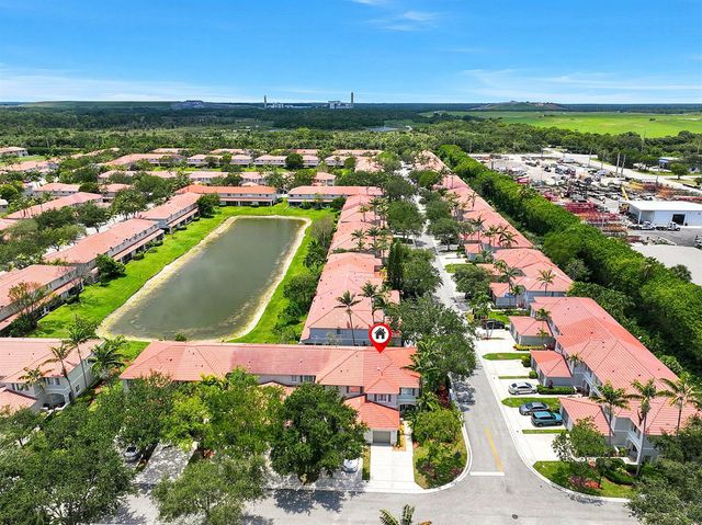 5511 Crossing Rocks Court, Riviera Beach, FL 33407