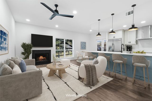 8601 Park Lane 121, Dallas, TX 75231