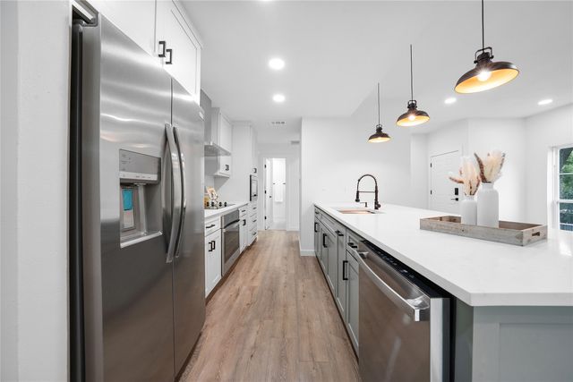 8601 Park Lane 121, Dallas, TX 75231