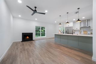 8601 Park Lane 121, Dallas, TX 75231