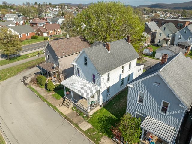 331 Pine St, Latrobe, PA 15650