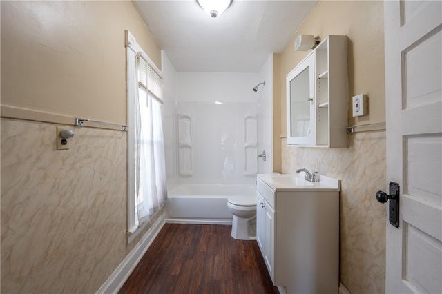 331 Pine St, Latrobe, PA 15650