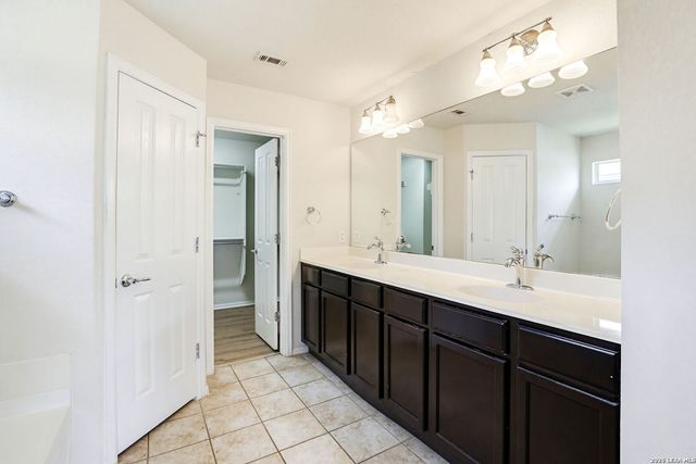 1301 Red Barn Run, Schertz, TX 78154