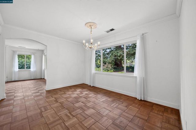 524 Dawkins Dr, Lafayette, CA 94549