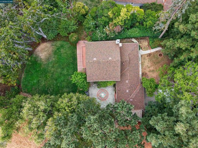 524 Dawkins Dr, Lafayette, CA 94549