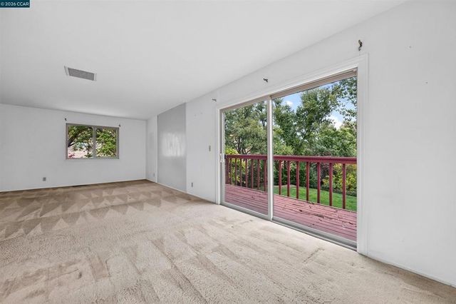 524 Dawkins Dr, Lafayette, CA 94549