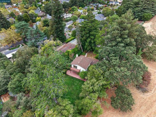 524 Dawkins Dr, Lafayette, CA 94549
