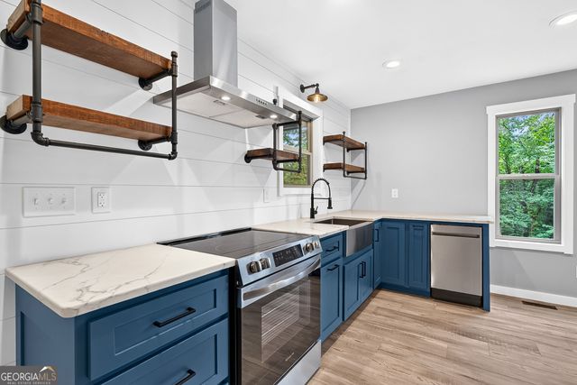 287 Lakeview Circle, Morganton, GA 30560