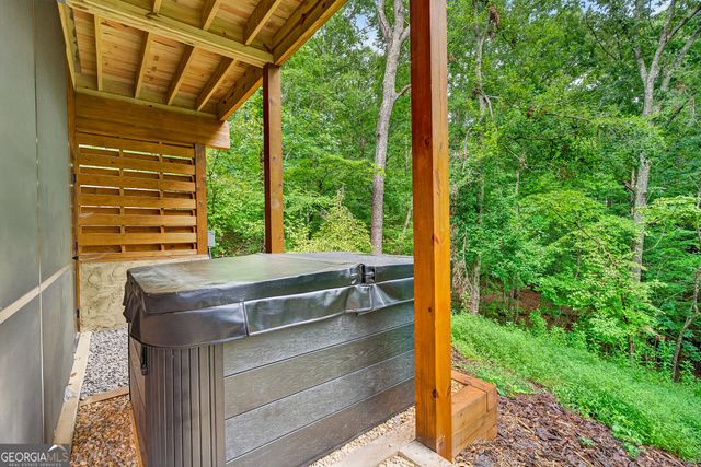 287 Lakeview Circle, Morganton, GA 30560
