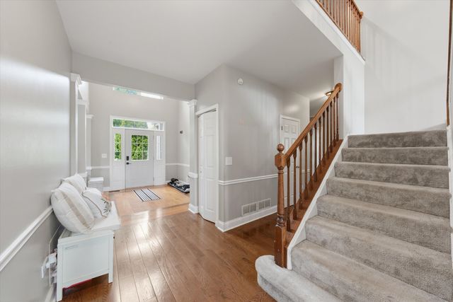 1571 Woodland Lane, Bolingbrook, IL 60490