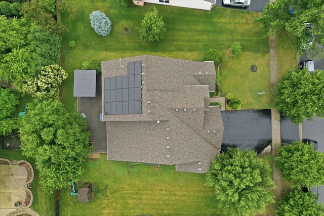 1571 Woodland Lane, Bolingbrook, IL 60490