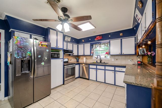 527 Prevost, Houma, LA 70364