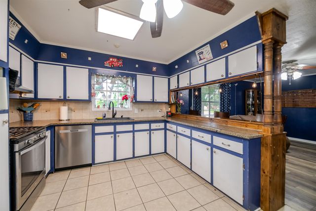 527 Prevost, Houma, LA 70364
