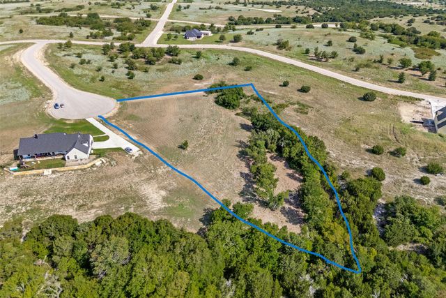 1012 Lawman Court, Cresson, TX 76035