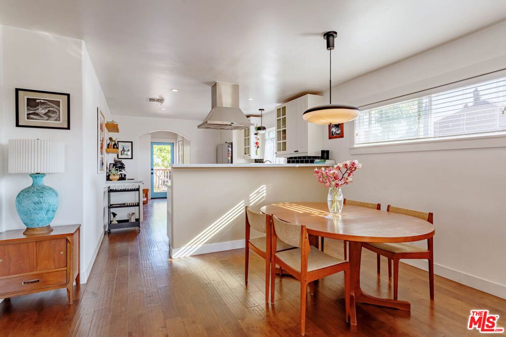 property-img