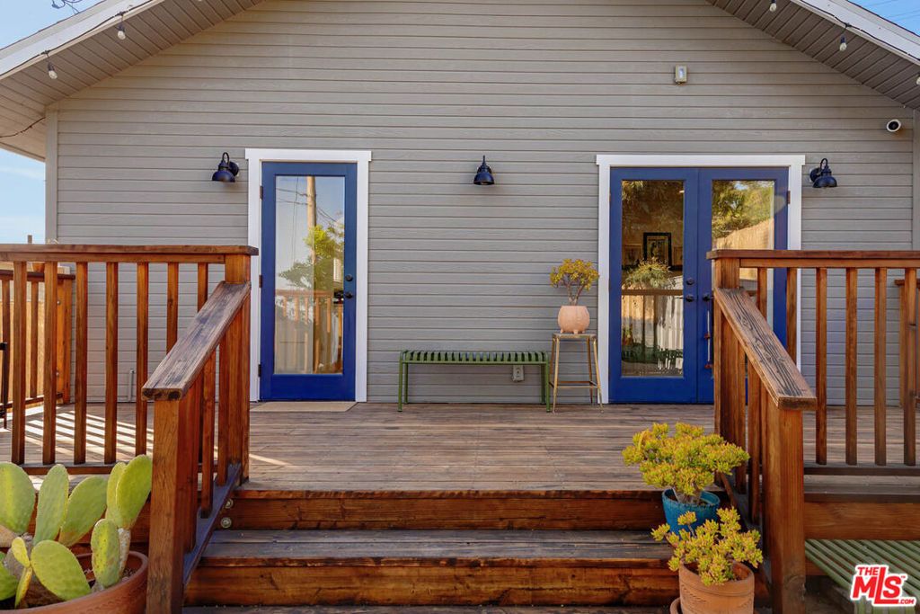 property-img