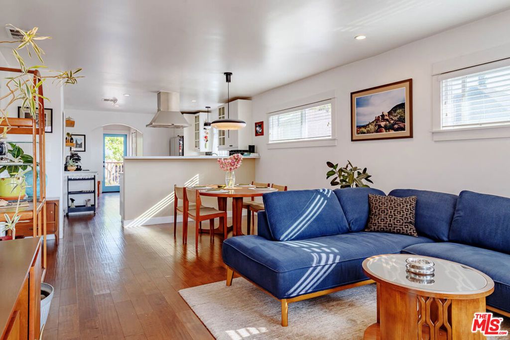 property-img
