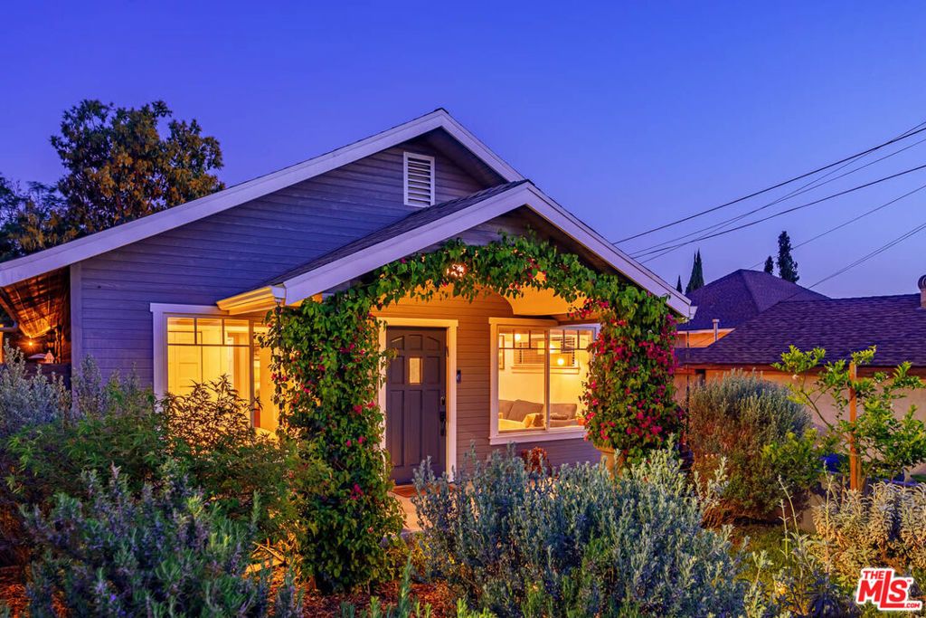 property-img