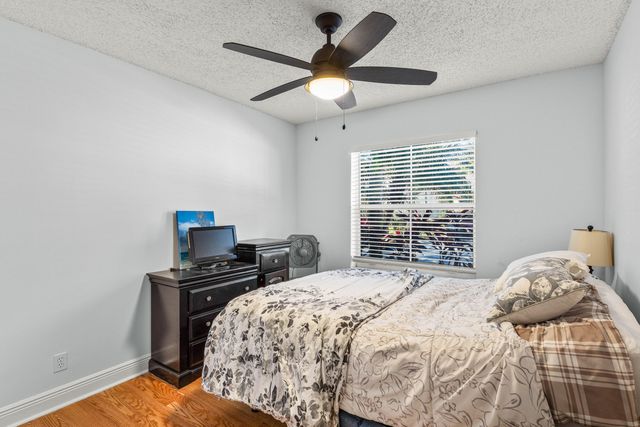 6680 Green Island Circle, Lake Worth, FL 33463